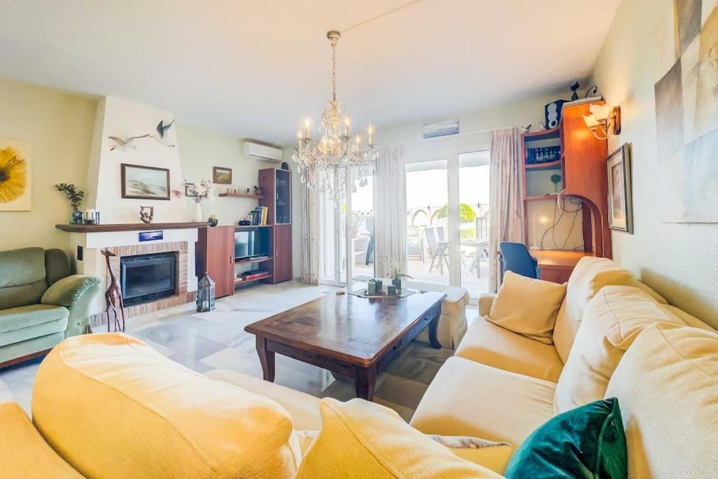 105 - Duplex With Views, Apartment