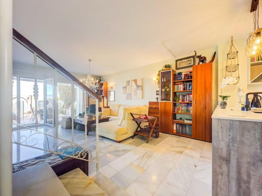 Apartment 105 - Duplex With Views, Benalmadena