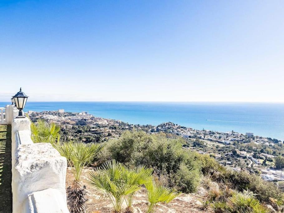 Apartment 105 - Duplex With Views,